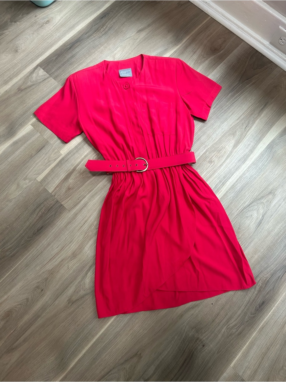 Vintage 80’s Carol Anderson Hot Pink Belted Short-Sleeve Dress